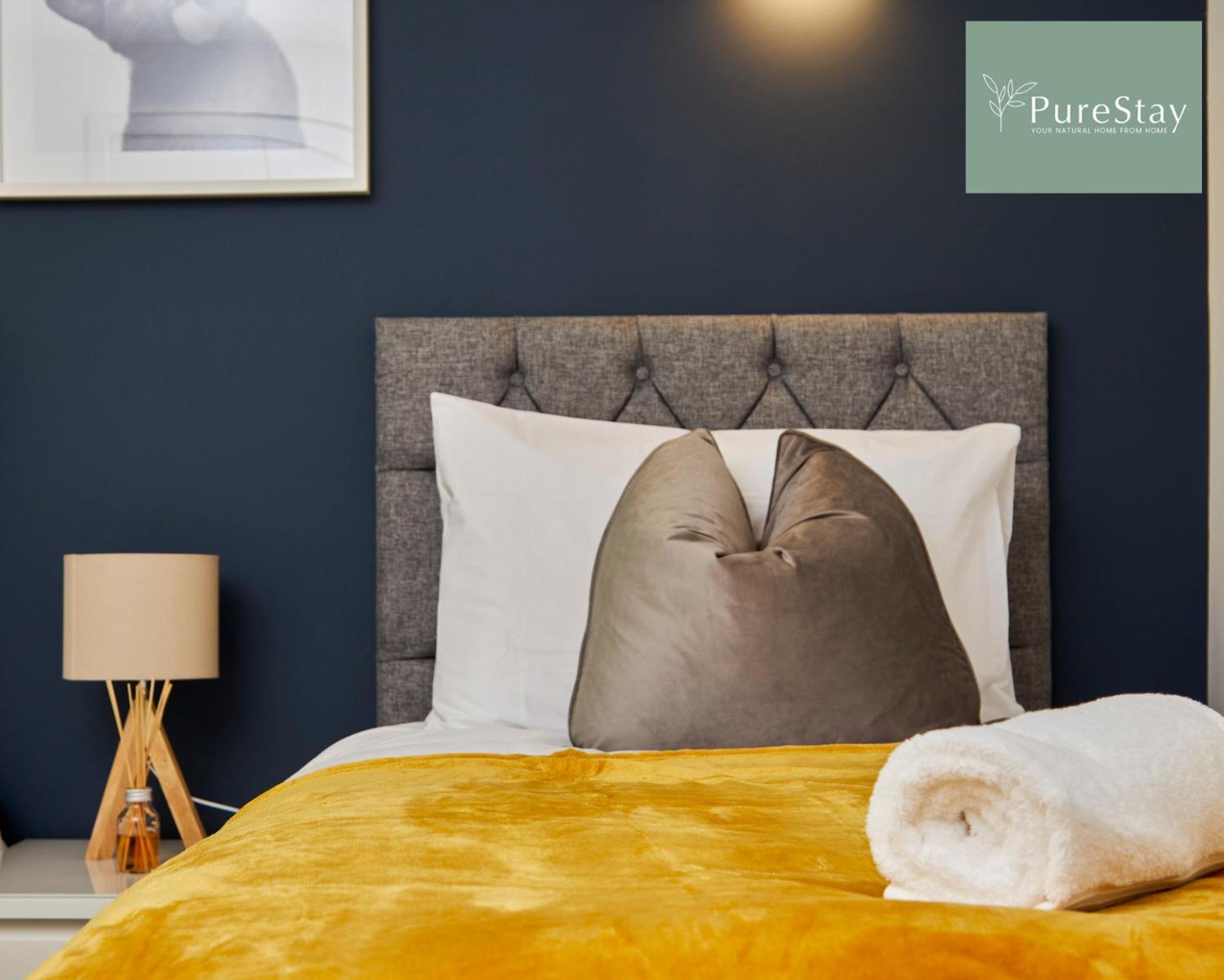 Beautiful Four Bed House By Purestay Short Lets & Serviced Accommodation Coventry With Parking Dış mekan fotoğraf