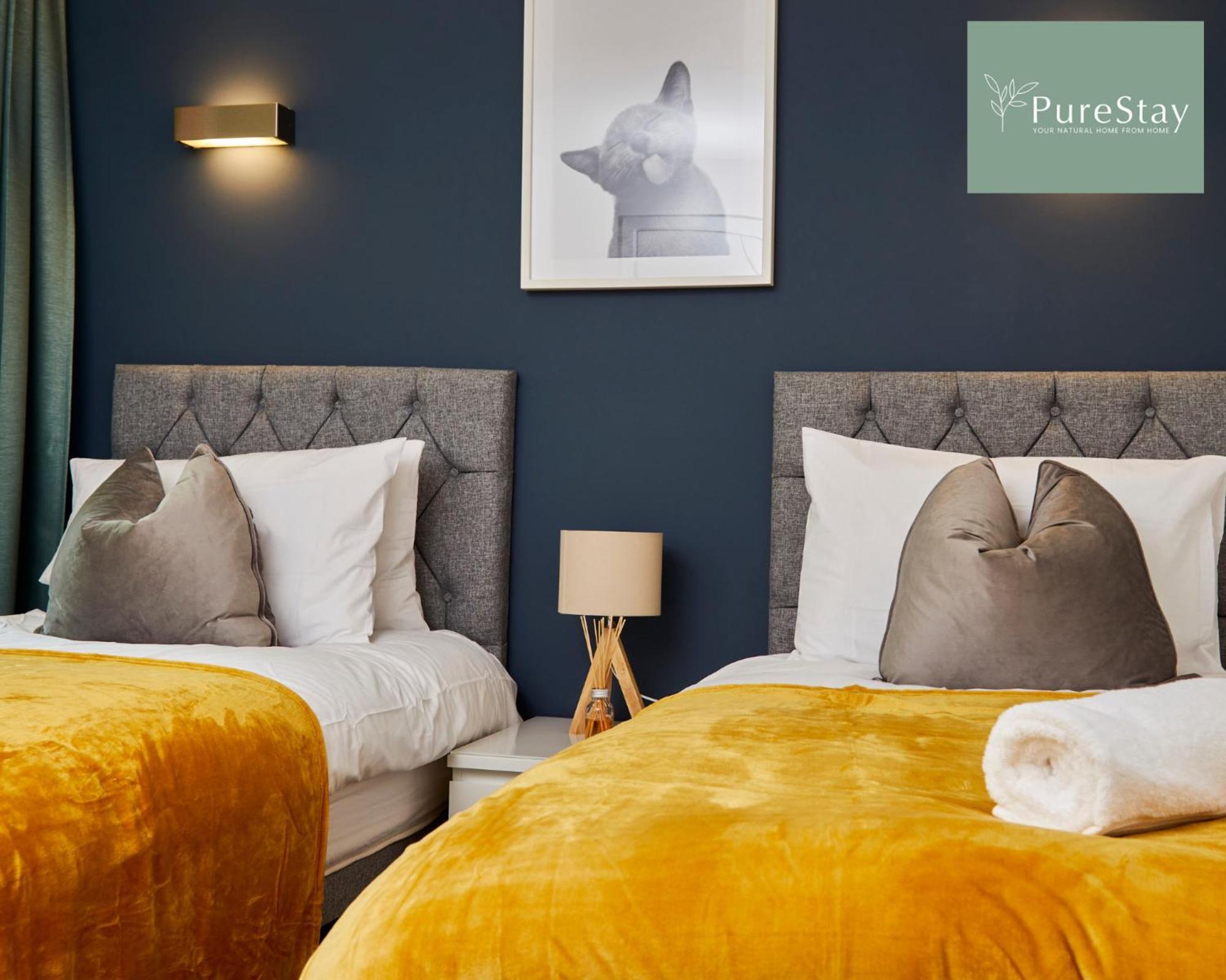 Beautiful Four Bed House By Purestay Short Lets & Serviced Accommodation Coventry With Parking Dış mekan fotoğraf