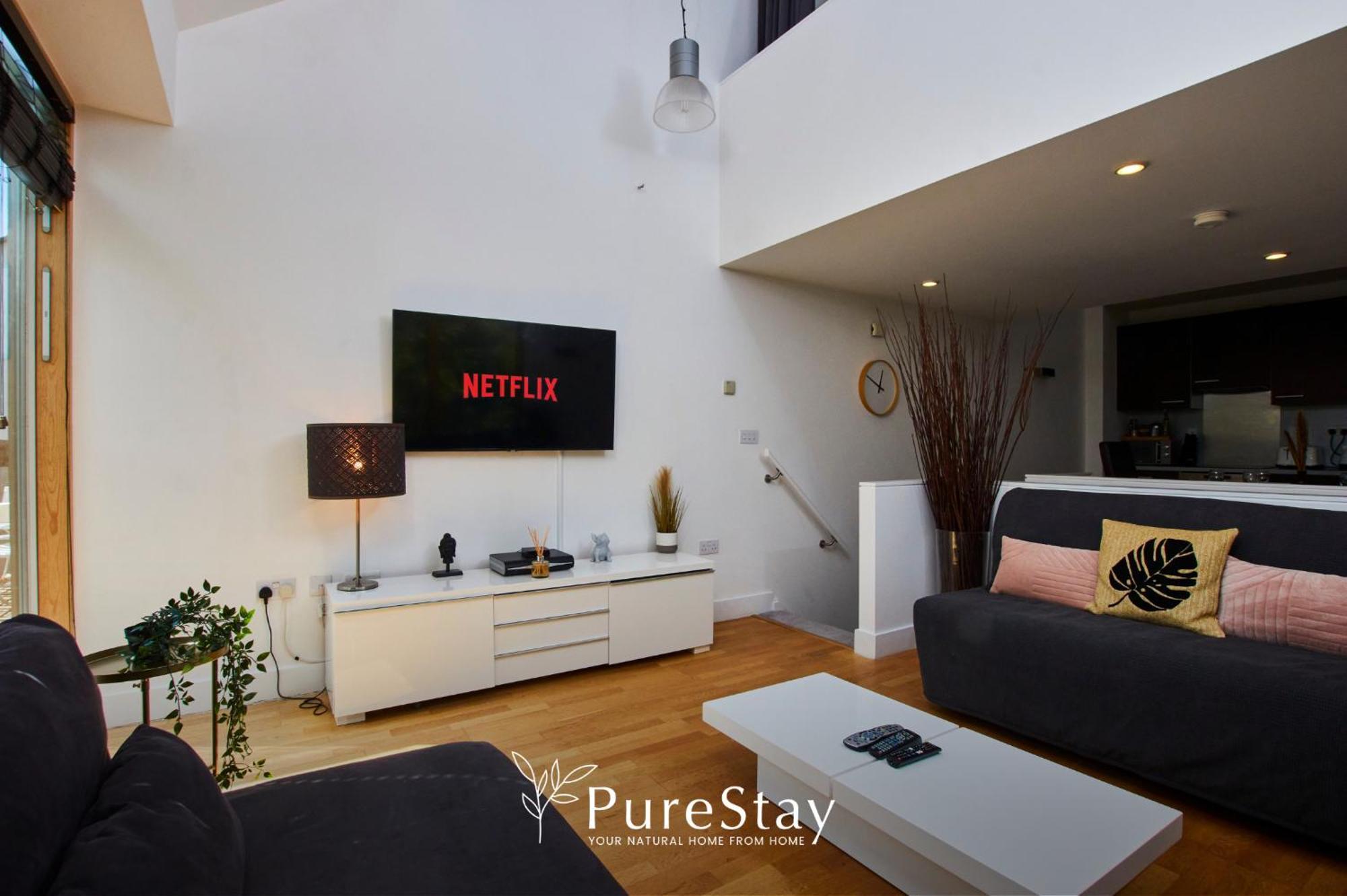 Beautiful Four Bed House By Purestay Short Lets & Serviced Accommodation Coventry With Parking Dış mekan fotoğraf